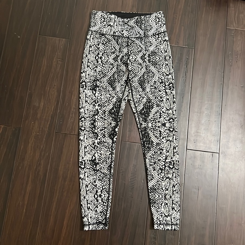 DKNY sport women leggings size extra small